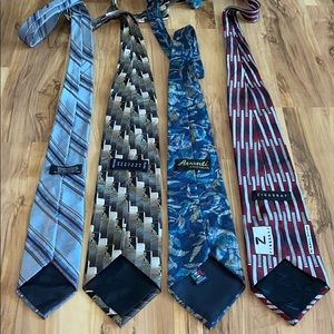 💠 4 Vintage Ties!